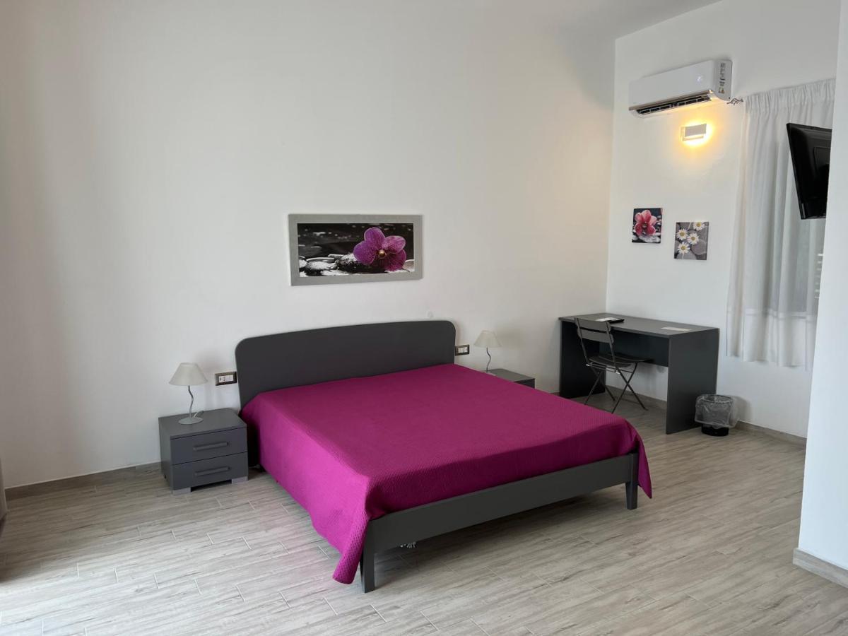 Residenza Giulia Hotel Scanzano Jonico Екстериор снимка